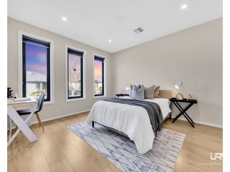 25 Fadaro St, Kalkallo VIC 3064
