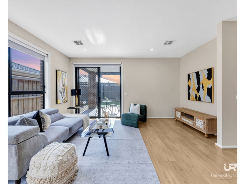 25 Fadaro St, Kalkallo VIC 3064