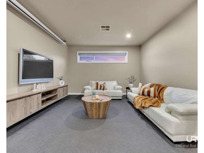5 Montalto Street, Craigieburn VIC 3064