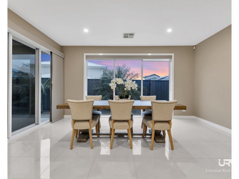 5 Montalto Street, Craigieburn VIC 3064
