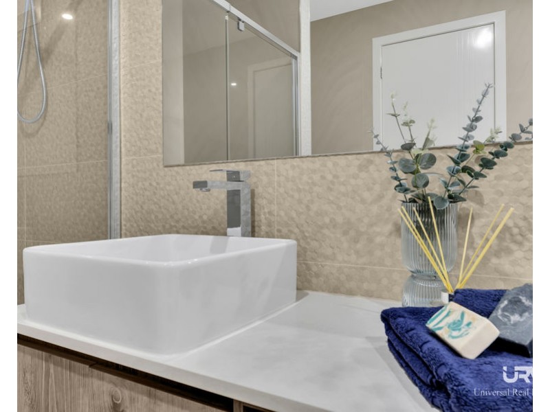 5 Montalto Street, Craigieburn VIC 3064
