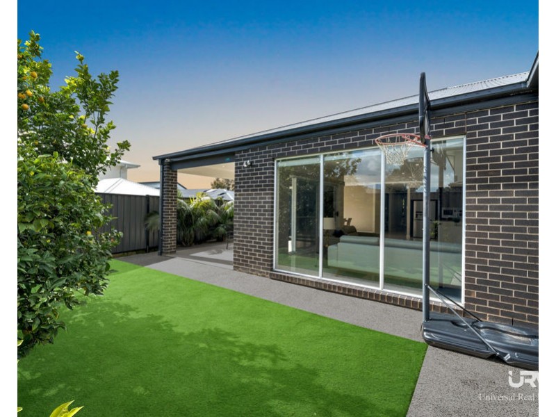 5 Montalto Street, Craigieburn VIC 3064