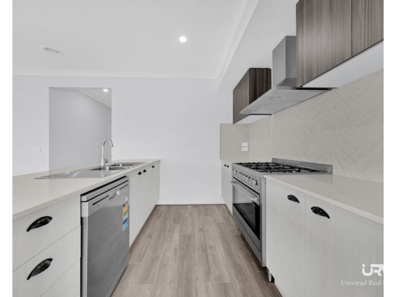 9 Herne Street, Wallan VIC 3756