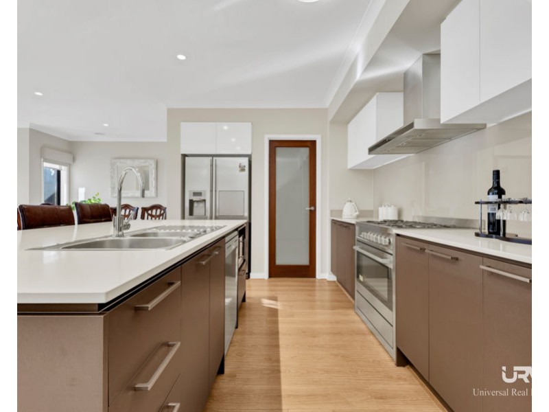66 Loudon Circuit, Craigieburn VIC 3064