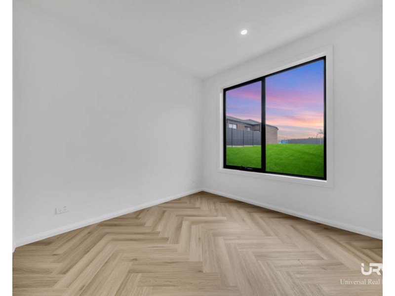 6 Caseys Way, Donnybrook VIC 3064