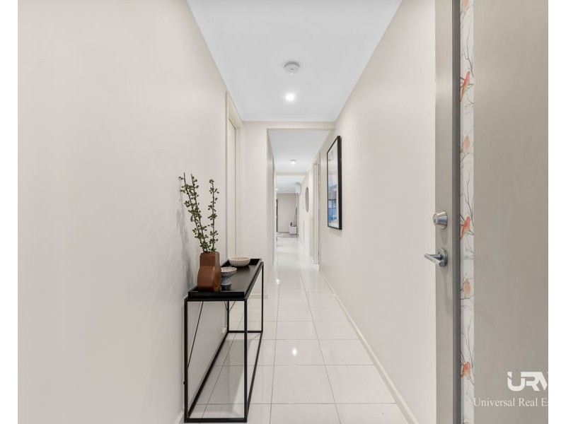 49 Millicent Drive, Craigieburn VIC 3064