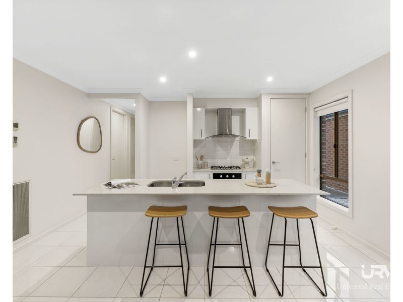 49 Millicent Drive, Craigieburn VIC 3064