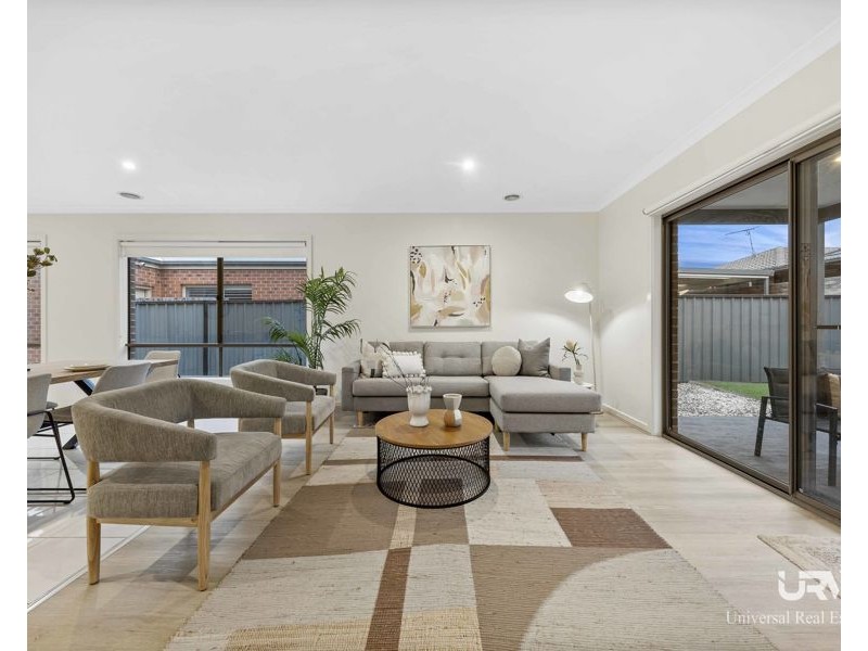 49 Millicent Drive, Craigieburn VIC 3064