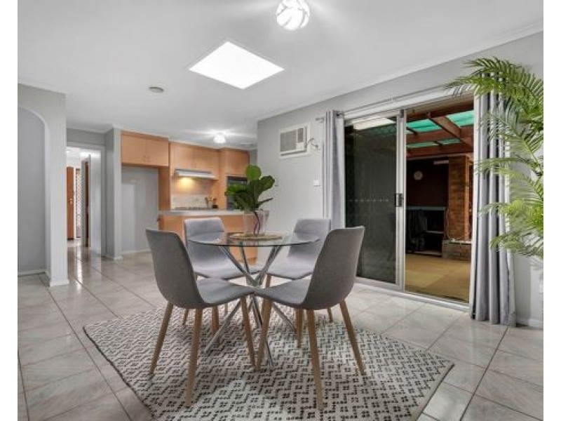 9 Edington Way, Craigieburn VIC 3064