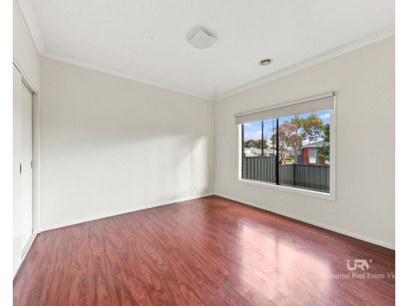 19 Watergum Avenue, Craigieburn VIC 3064