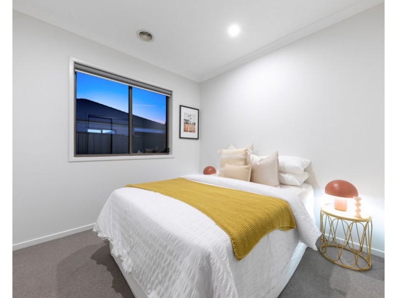 14 Wollemia Street, Craigieburn VIC 3064