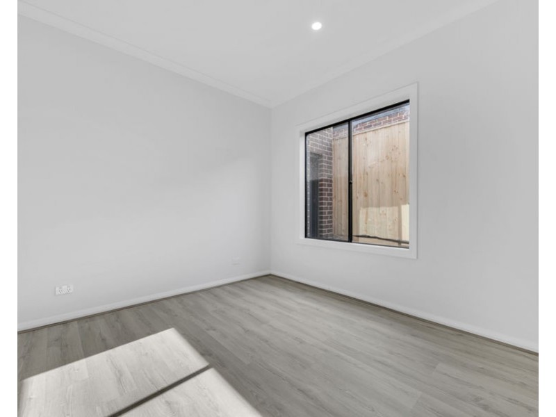 66 Madura Promenade, Mickleham VIC 3064