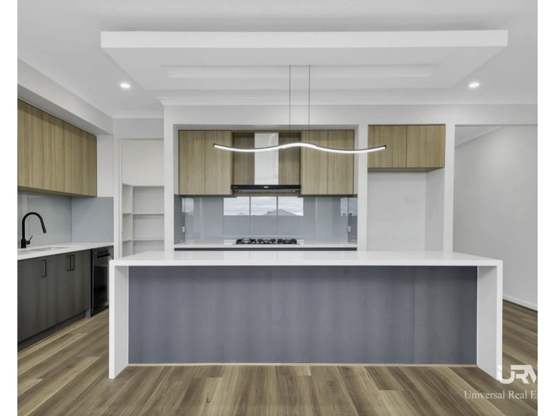 12 River Redgum Boulevard, Donnybrook VIC 3064