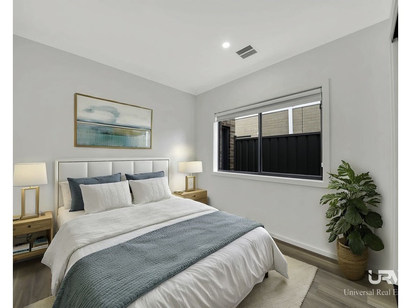 12 River Redgum Boulevard, Donnybrook VIC 3064