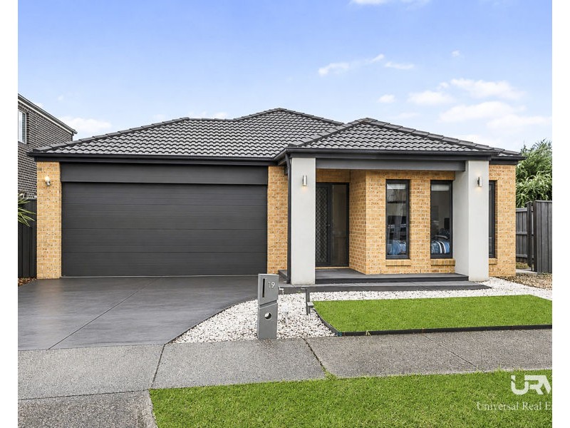 19 Urban Drive, Epping VIC 3076