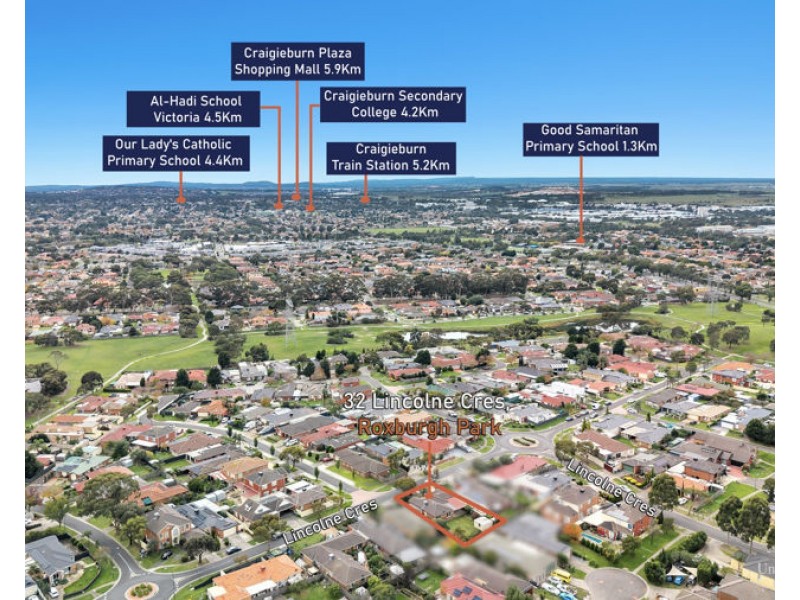 32 Lincolne Cres, Roxburgh Park VIC 3064