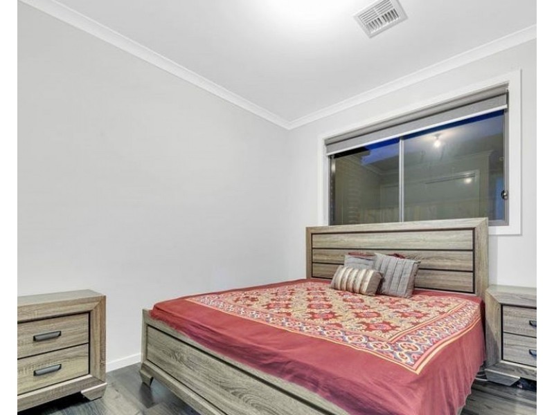 94 Stettler Boulevard, Mickleham VIC 3064