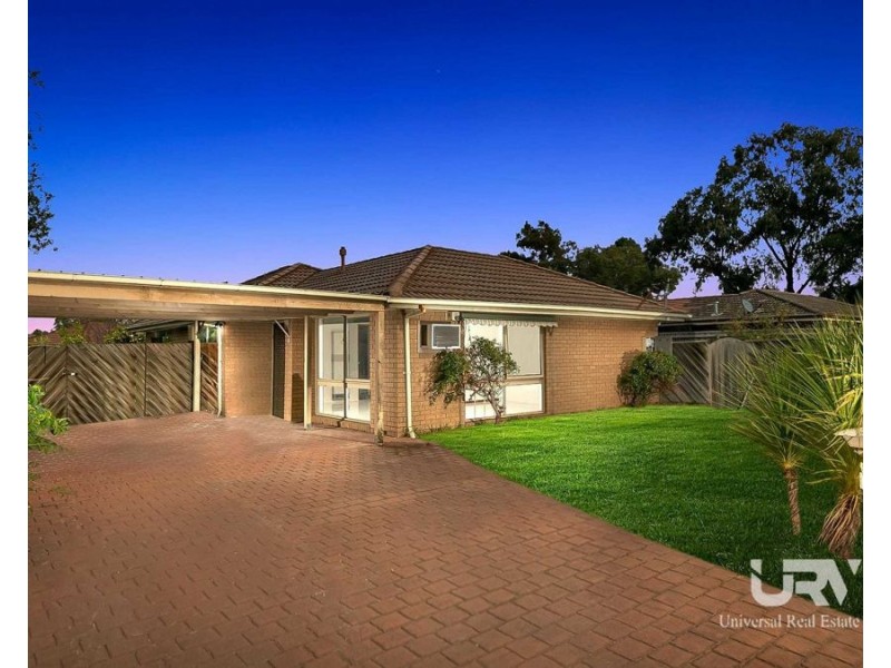 17 Carlisle, Craigieburn VIC 3064