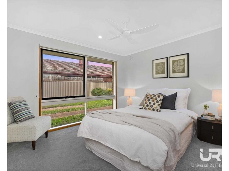 17 Carlisle, Craigieburn VIC 3064