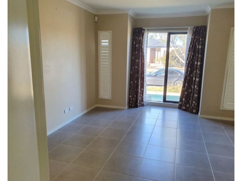 67 Newbury Bvd, Craigieburn VIC 3064