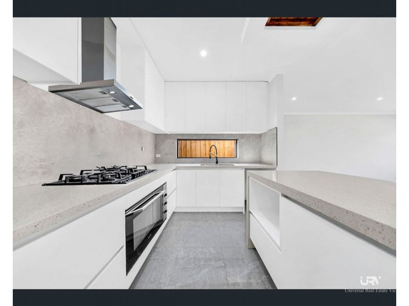 6 Cania Place, Donnybrook VIC 3064