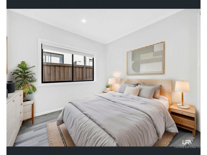 6 Cania Place, Donnybrook VIC 3064
