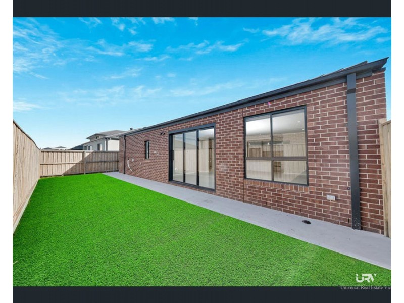 6 Cania Place, Donnybrook VIC 3064