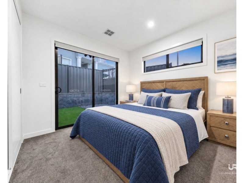 20 Regal Rise, Craigieburn VIC 3064