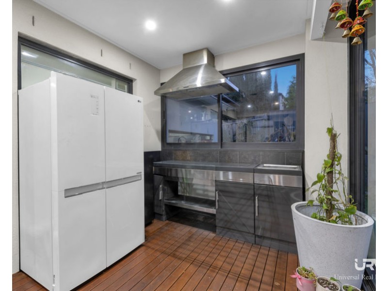 20 Regal Rise, Craigieburn VIC 3064