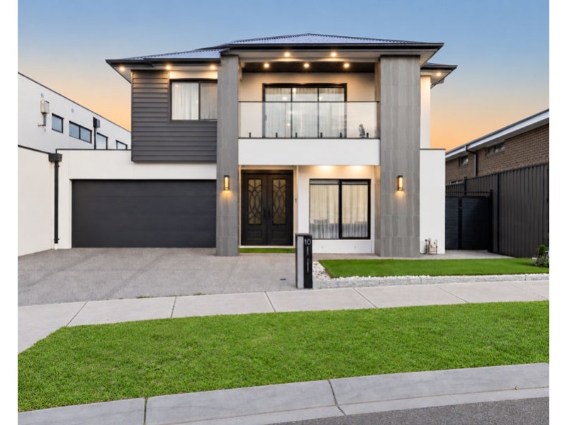 10 Reef Street, Craigieburn VIC 3064