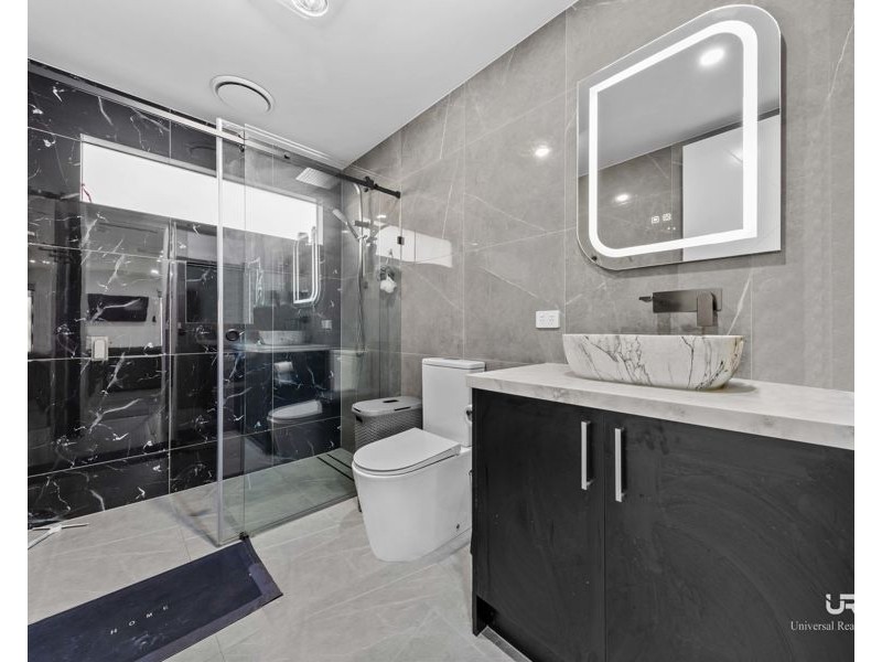 10 Reef Street, Craigieburn VIC 3064