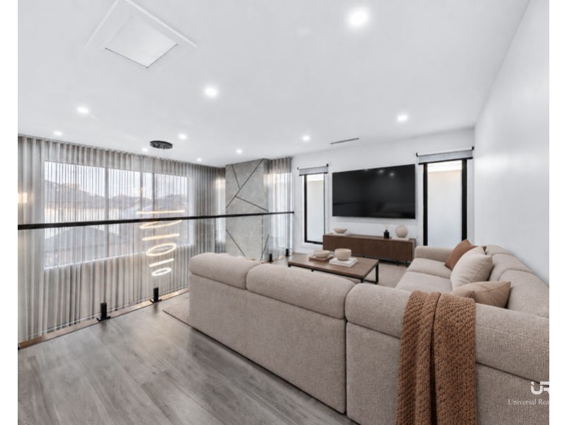10 Reef Street, Craigieburn VIC 3064