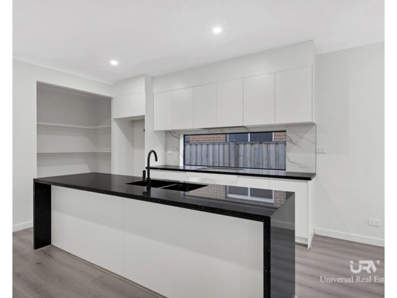 4 Mimosa Drive, Beveridge VIC 3753