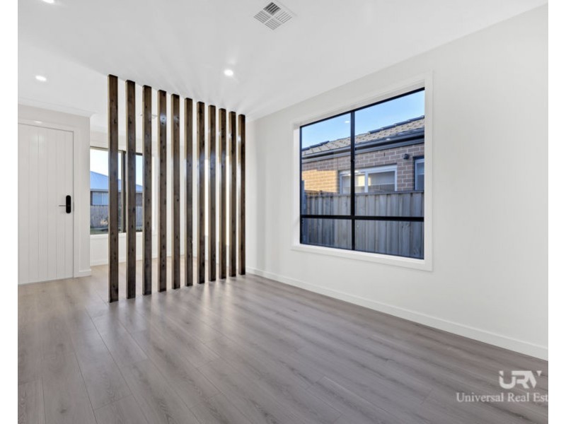 4 Mimosa Drive, Beveridge VIC 3753
