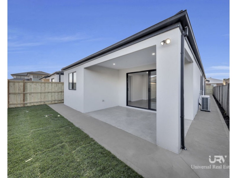 4 Mimosa Drive, Beveridge VIC 3753