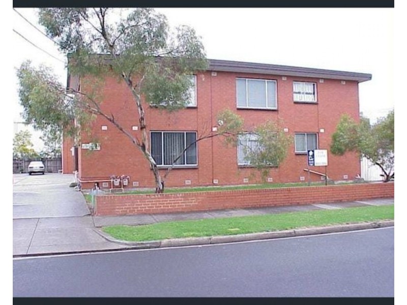 3/12 Cranbourne Avenue, Sunshine North VIC 3020