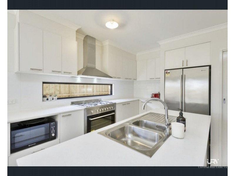 6 Leila Street, Werribee VIC 3030