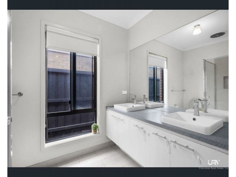 6 Leila Street, Werribee VIC 3030