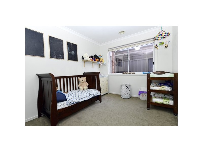 23 Ashgrove Drive, Deer Park VIC 3023