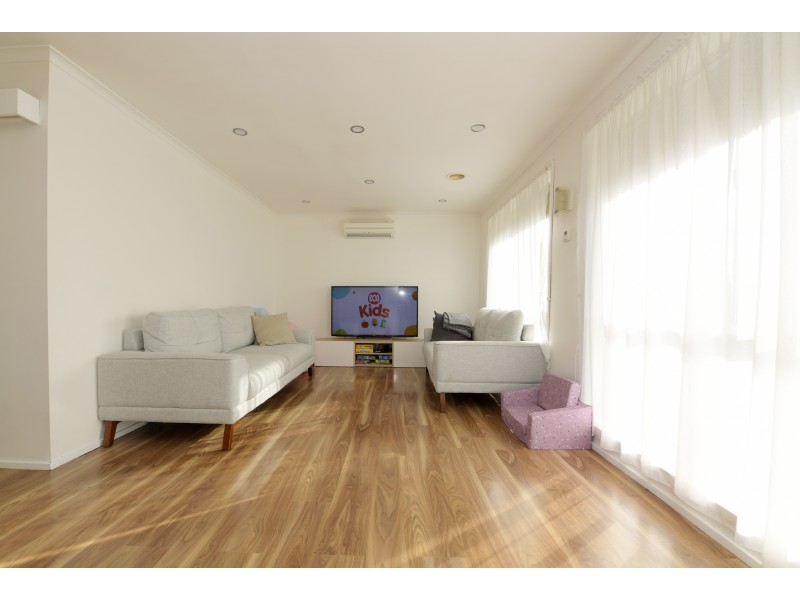 63 Grevillea Road, Kings Park VIC 3021