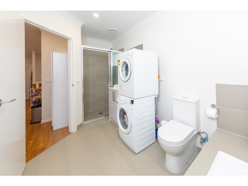 3/148 Main Road East, St Albans VIC 3021