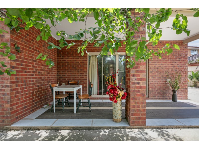 13 Keiwa Place, Taylors Hill VIC 3037