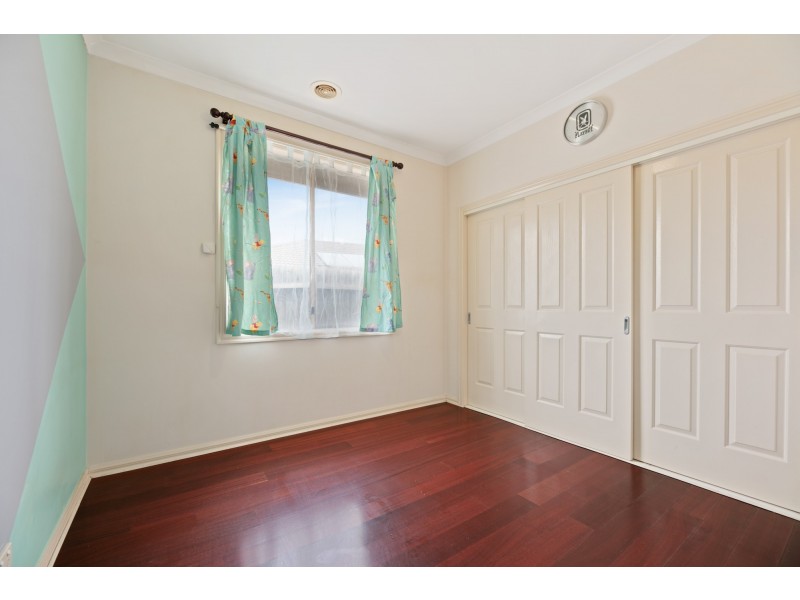 13 Keiwa Place, Taylors Hill VIC 3037