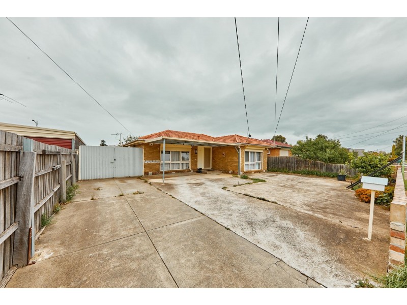 38 Wintersun Drive, Albanvale VIC 3021