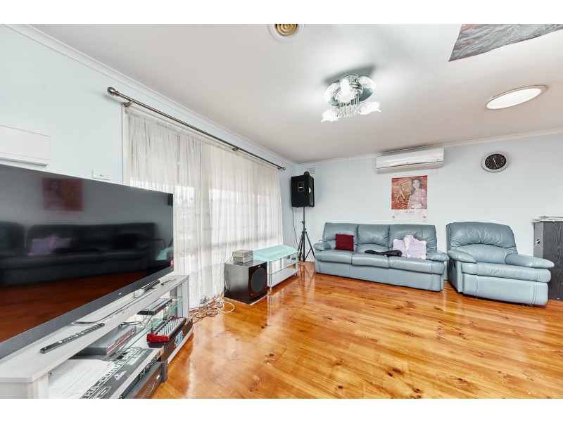 38 Wintersun Drive, Albanvale VIC 3021