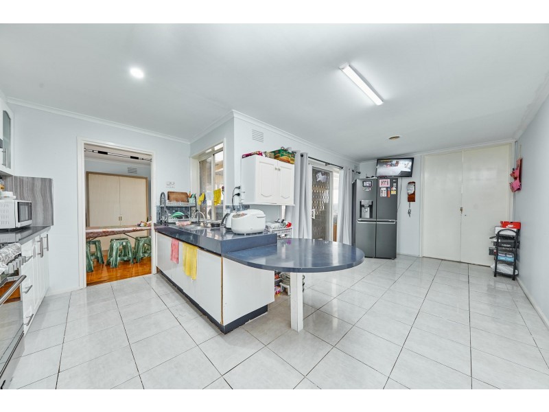 38 Wintersun Drive, Albanvale VIC 3021