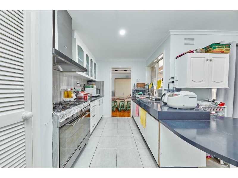 38 Wintersun Drive, Albanvale VIC 3021