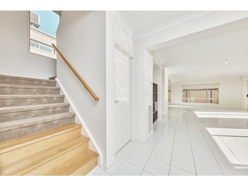 17 Levenia Street, St Albans VIC 3021