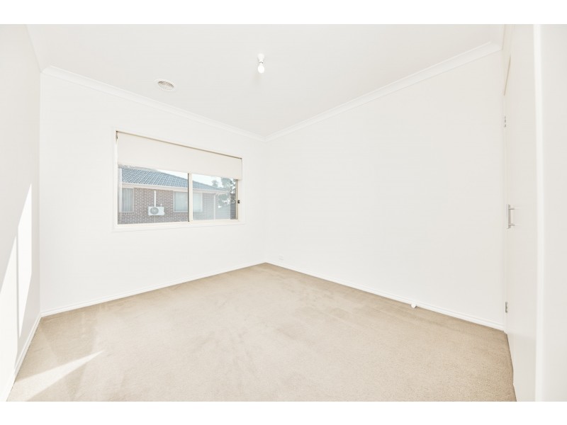 17 Levenia Street, St Albans VIC 3021