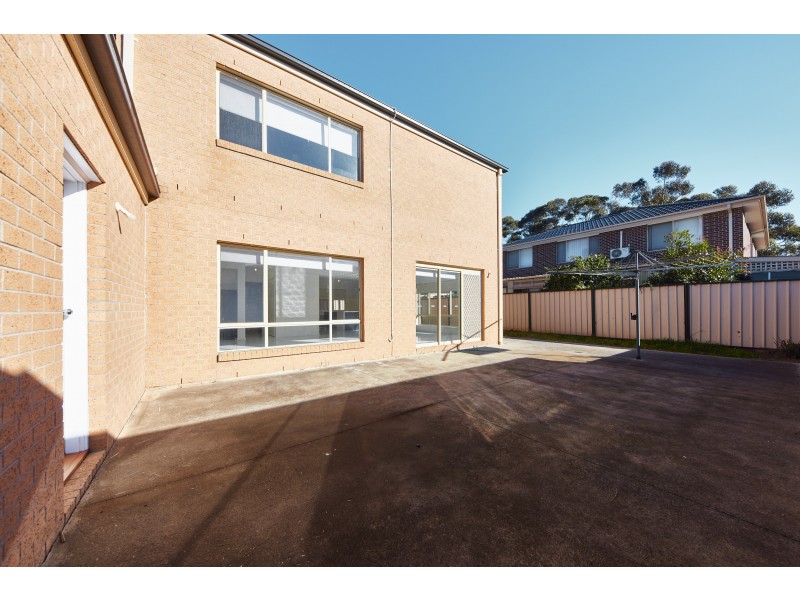 17 Levenia Street, St Albans VIC 3021